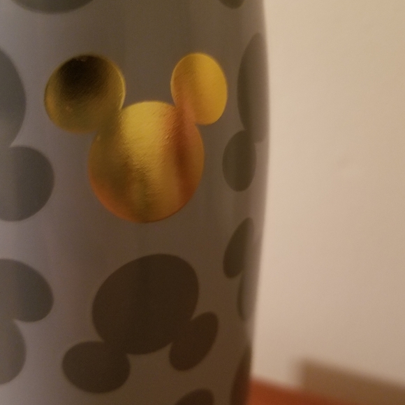 Funko Mickey Head Metal Water Bottle - Picture 4 of 4
